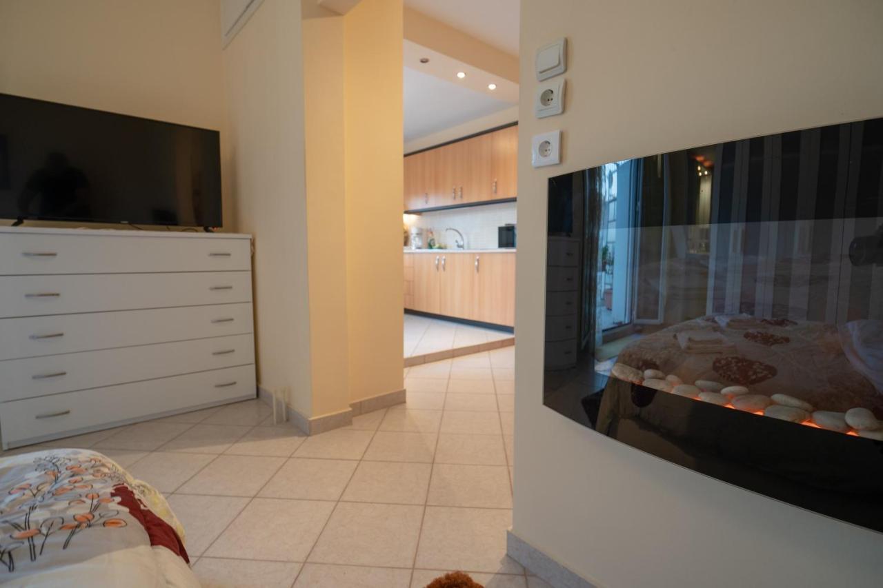 אתונה Attica Train Station 1 Bedroom 4 Pers Apartment מראה חיצוני תמונה