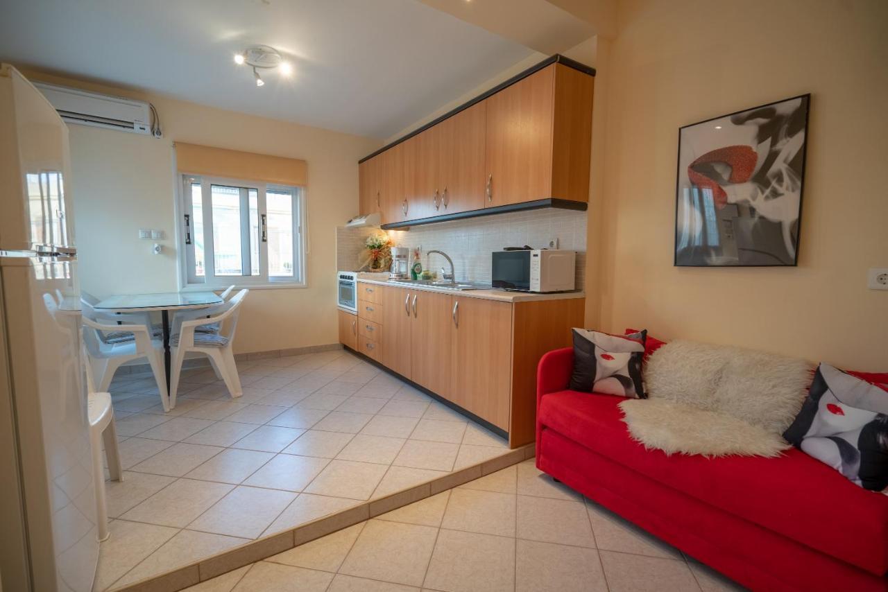 אתונה Attica Train Station 1 Bedroom 4 Pers Apartment מראה חיצוני תמונה