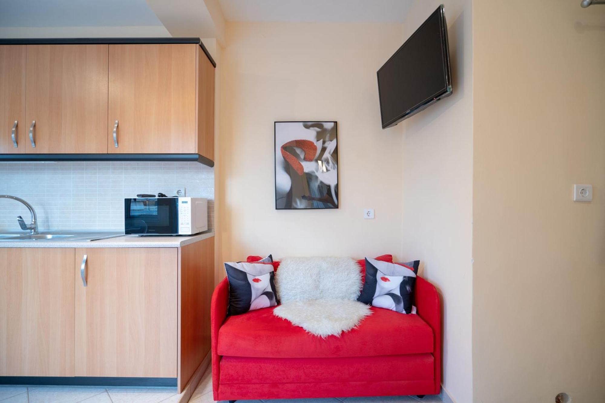 אתונה Attica Train Station 1 Bedroom 4 Pers Apartment מראה חיצוני תמונה