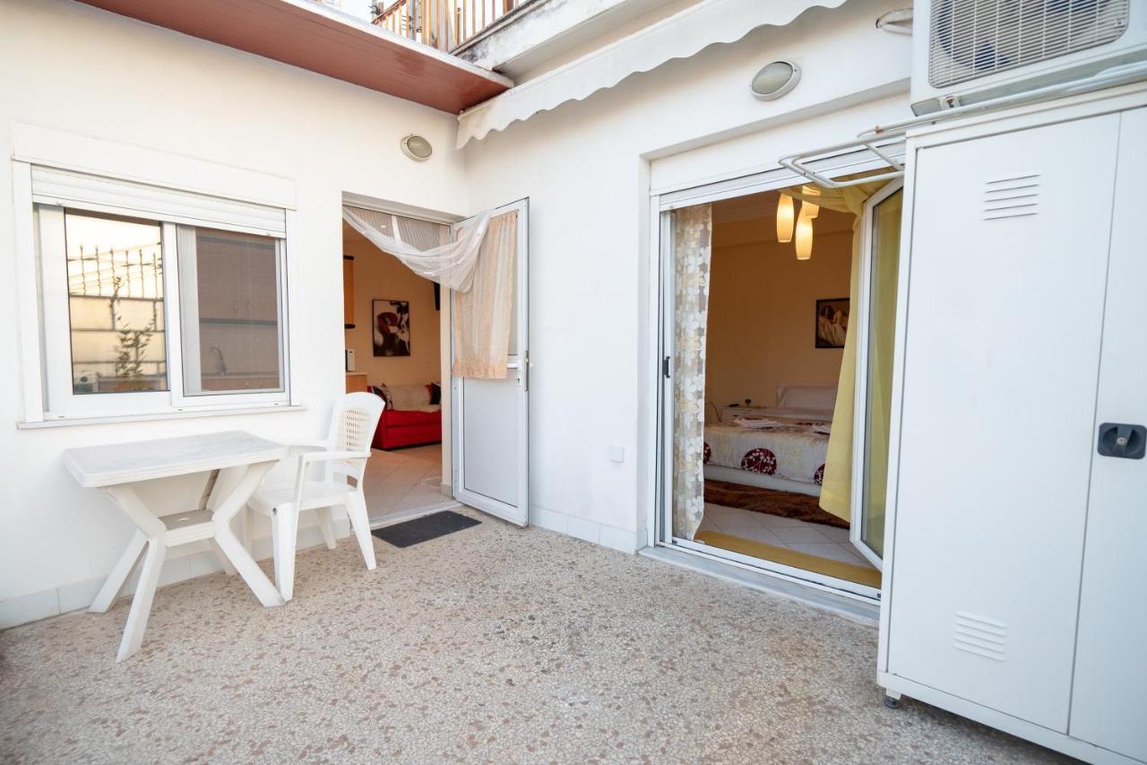 אתונה Attica Train Station 1 Bedroom 4 Pers Apartment מראה חיצוני תמונה