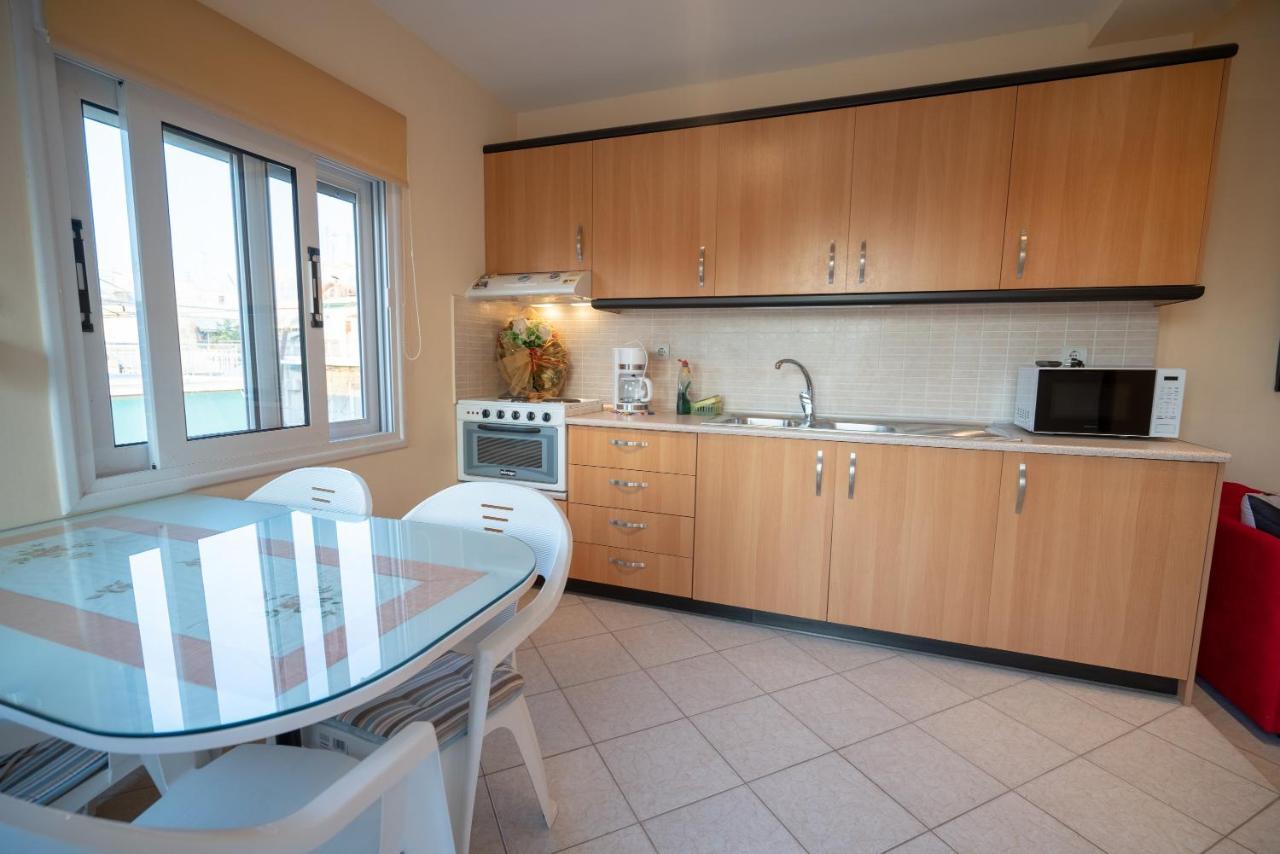 אתונה Attica Train Station 1 Bedroom 4 Pers Apartment מראה חיצוני תמונה